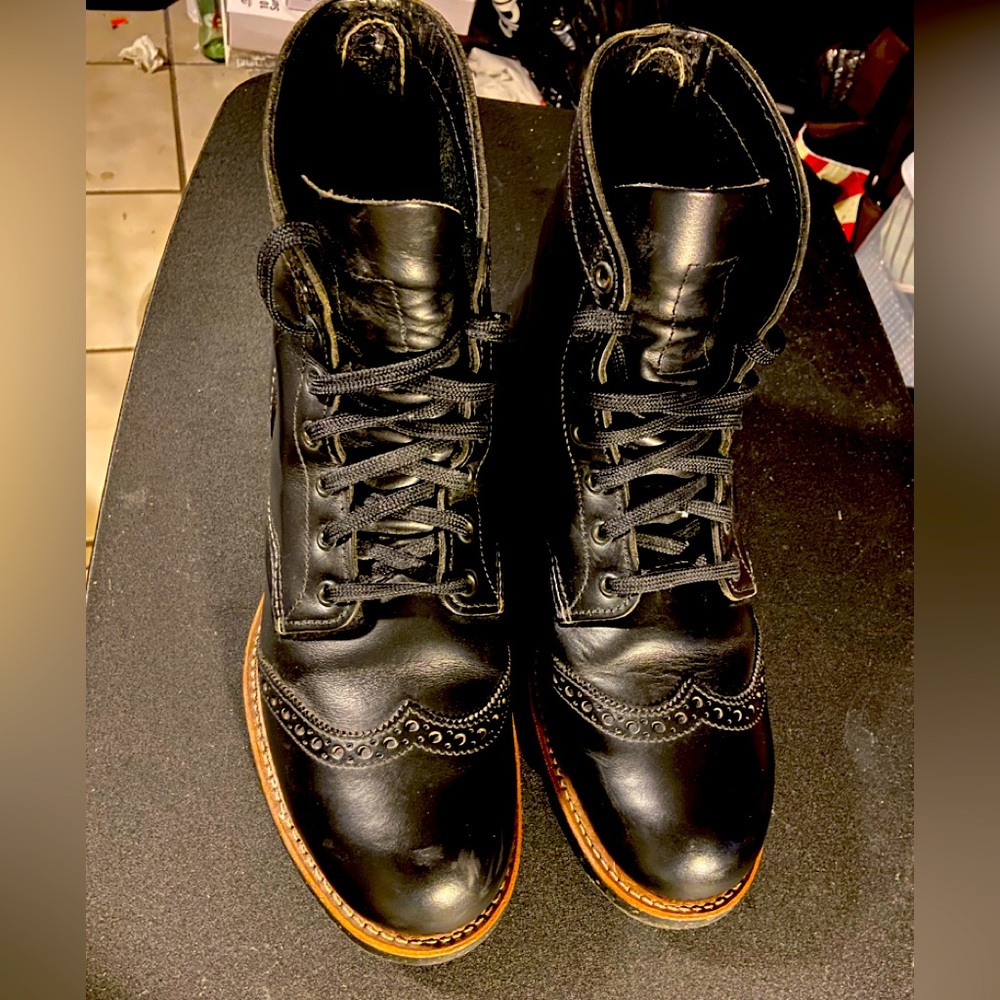 authentic Redwing Heritage 8126 Brogue Ranger
